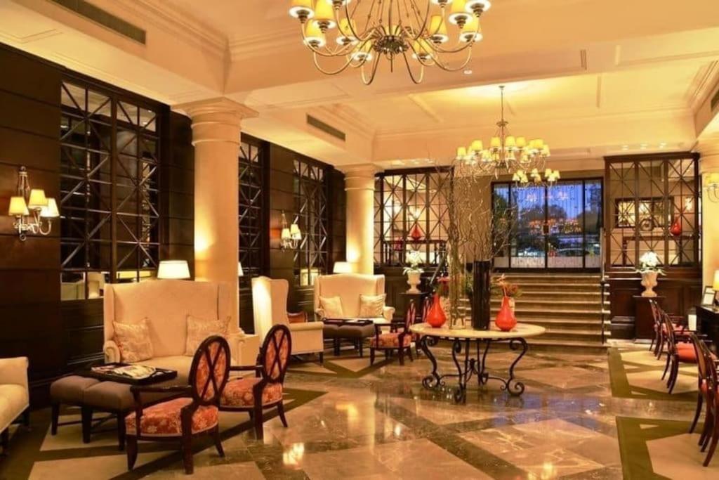 Cape Royale Luxury By Nivar Cape Town Exterior photo
